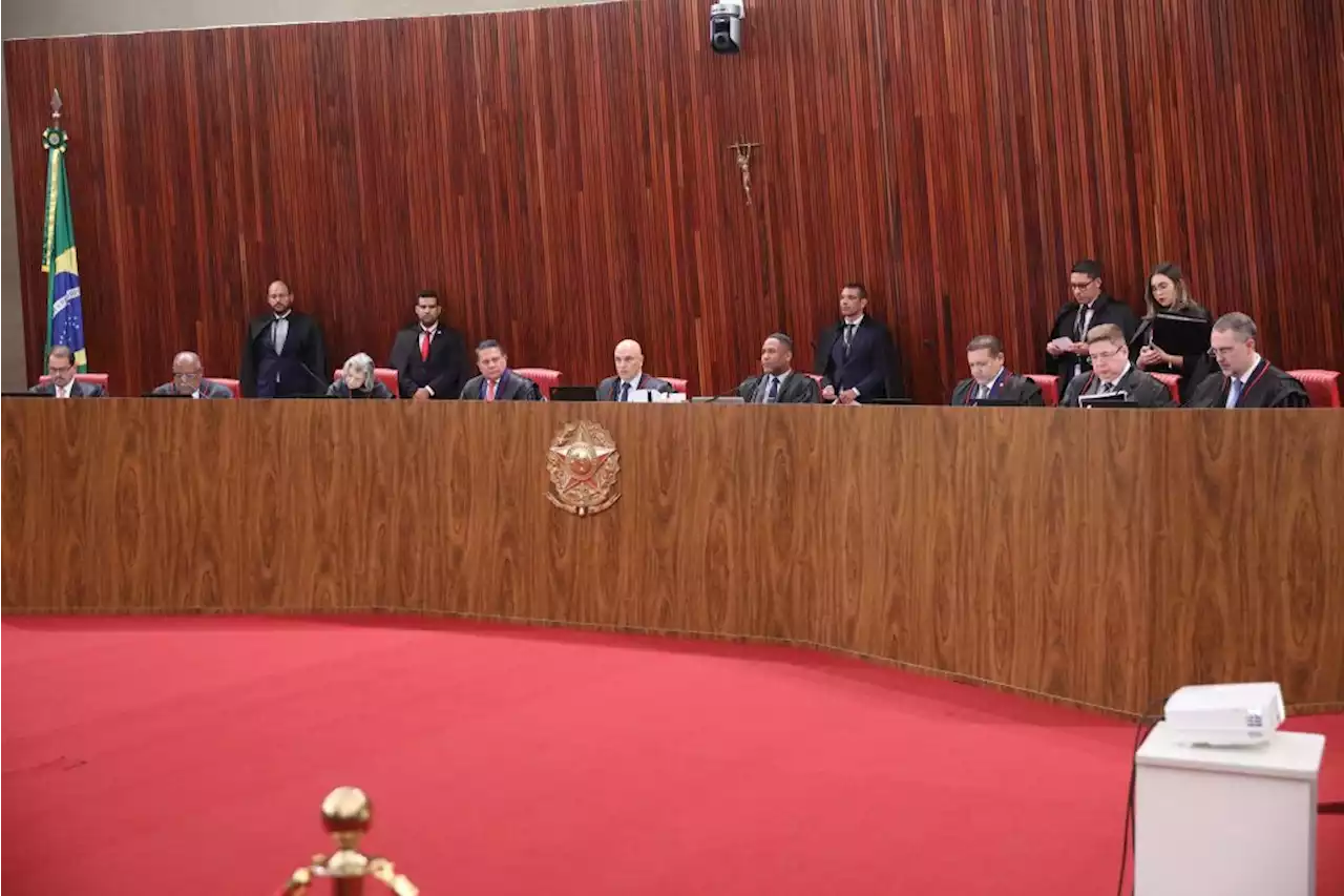 Bolsonaro foi o idealizador do encontro com diplomatas, diz Benedito Gonçalves