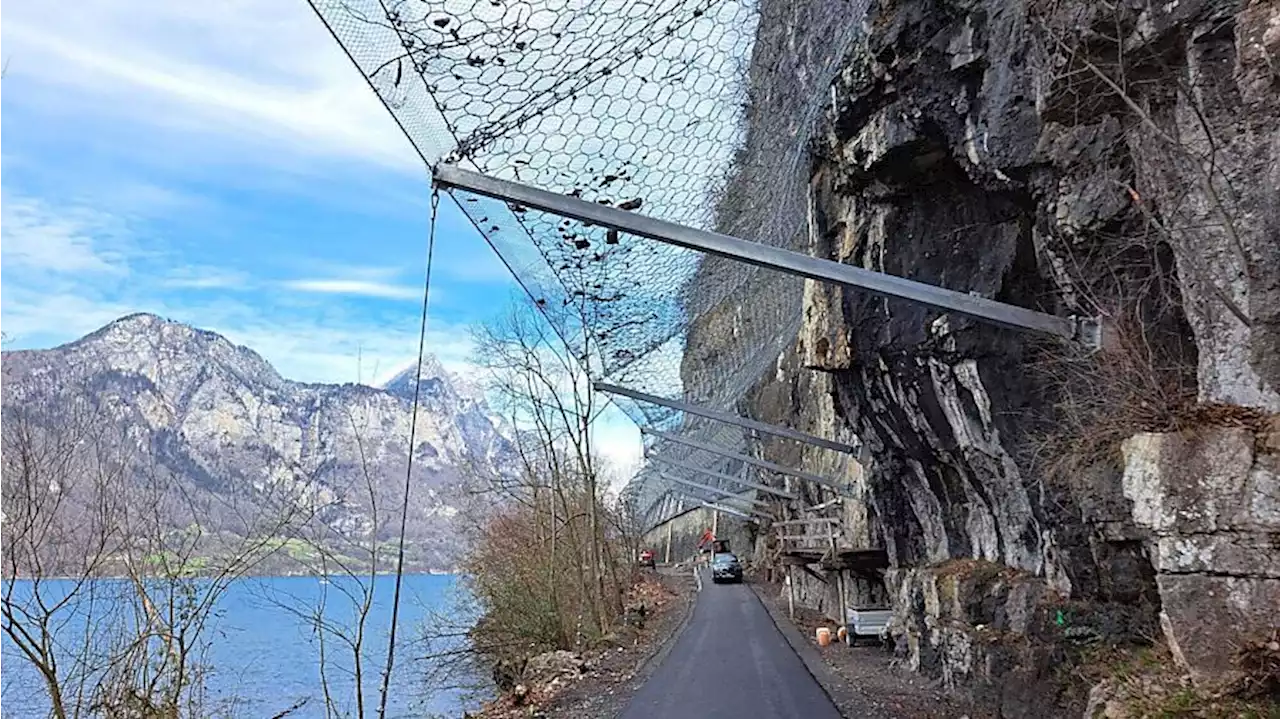 Bund und Kanton Glarus bereinigen Flächen entlang der Autobahn