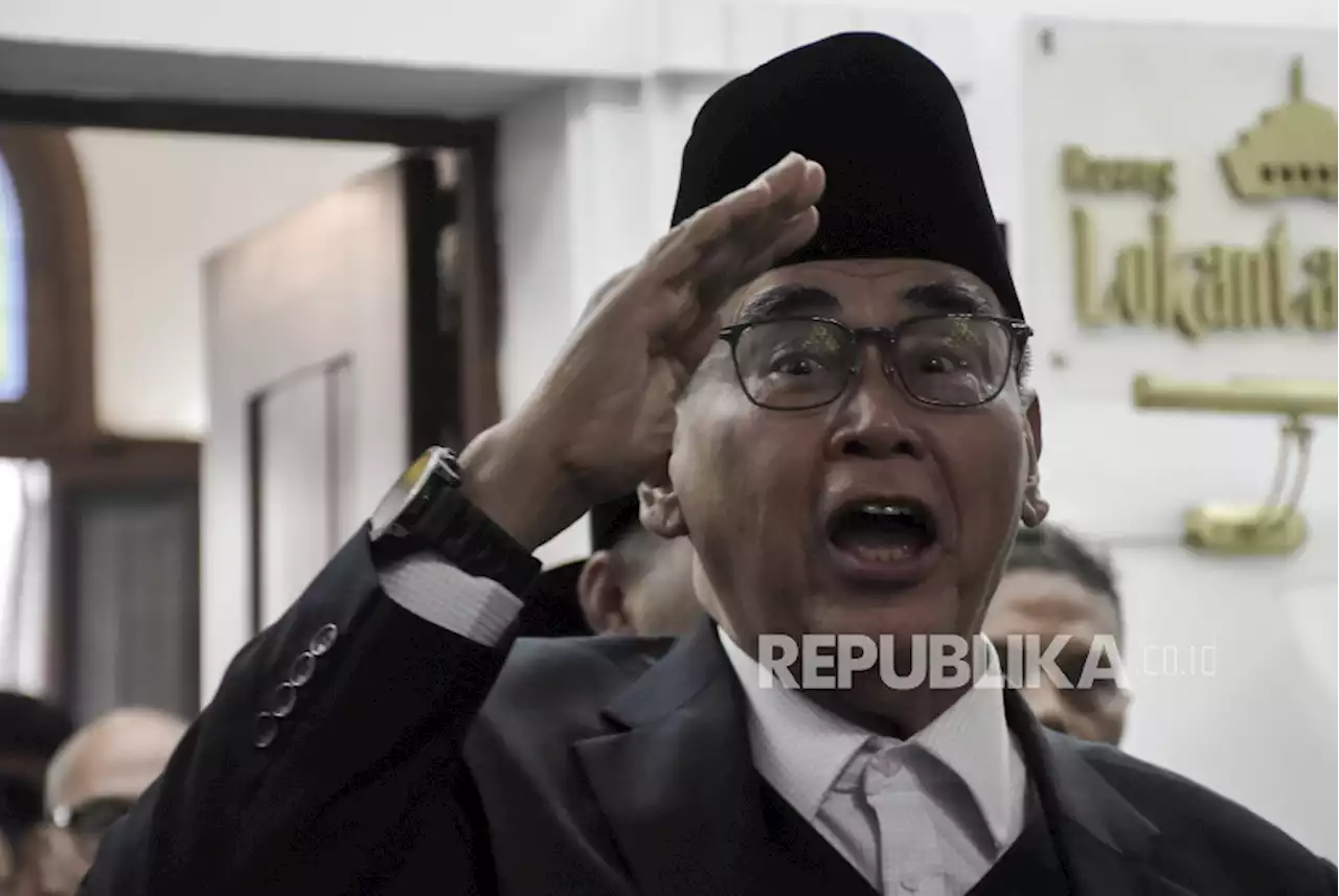 Bahtsul Masail Nasional Juga Haramkan |em|Hevenu Shalom Alechem |/em|Panji Gumilang, Ini Alasannya |Republika Online