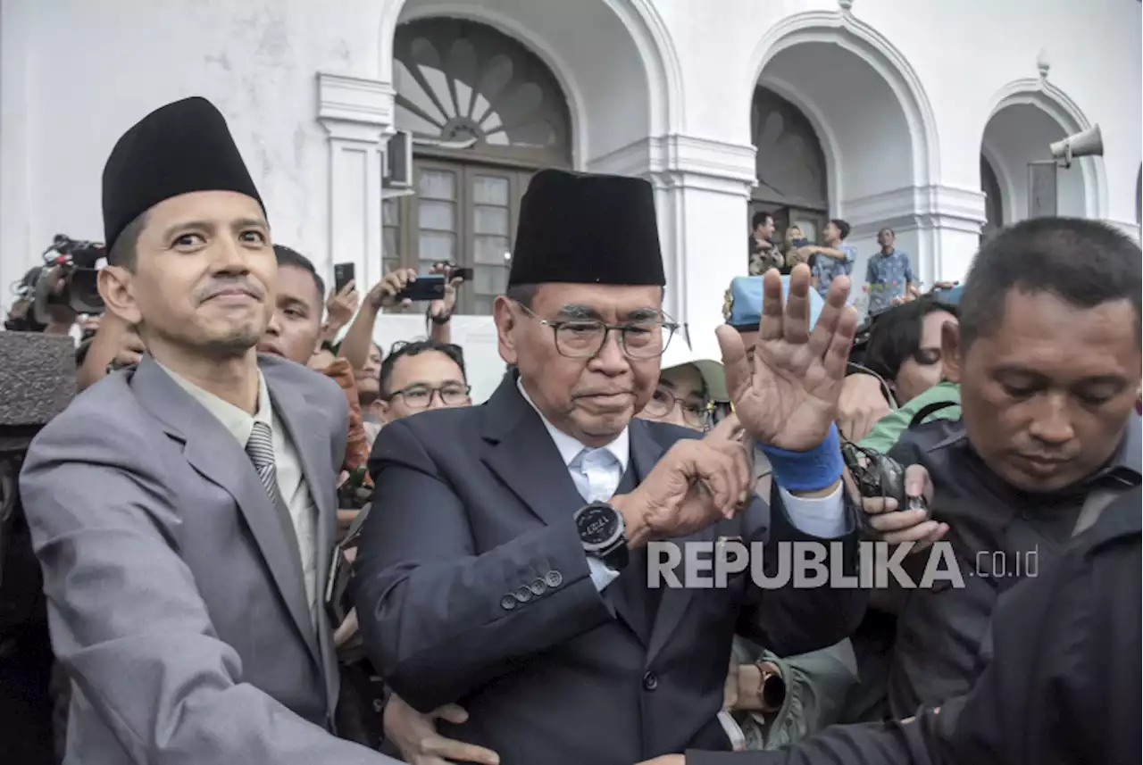 Naik Haji Cukup ke Al Zaytun? Ini Penjelasan Panji Gumilang |Republika Online