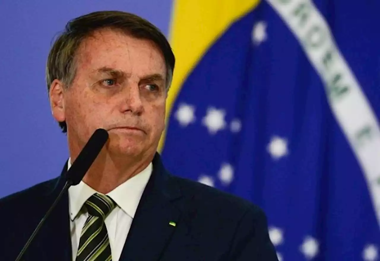 Relator vota para tornar Bolsonaro inelegível e julgamento no TSE é suspenso - SBT News