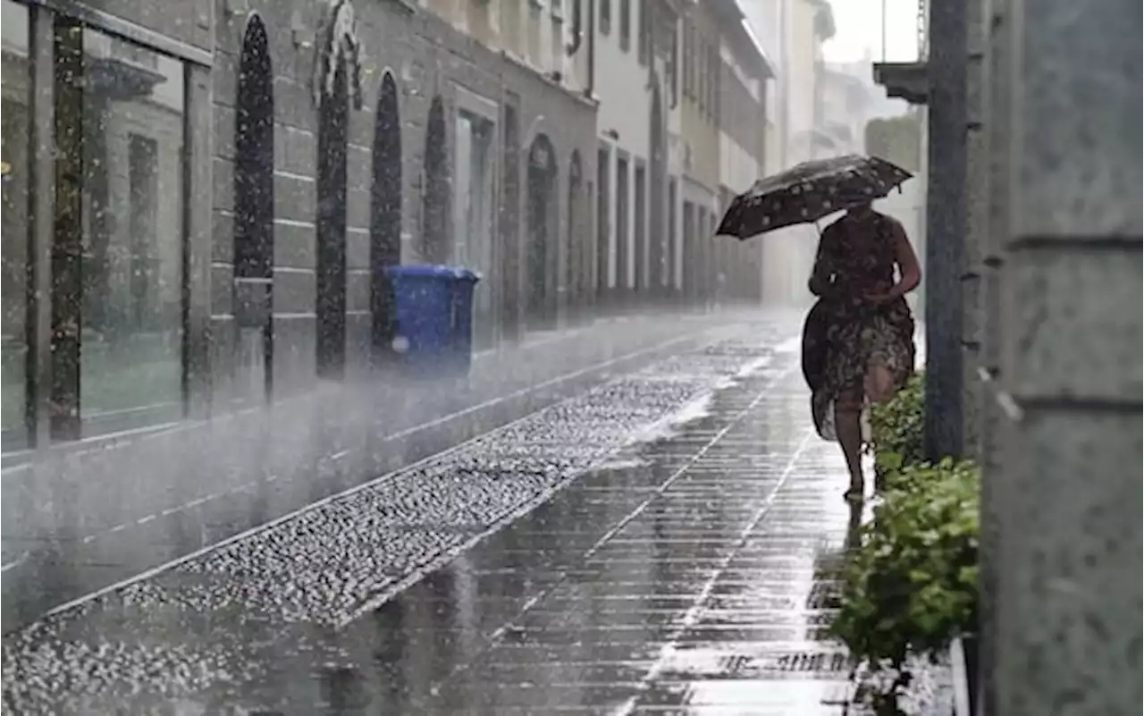 Meteo, ondata di caldo africano verso la fine: in arrivo temporali