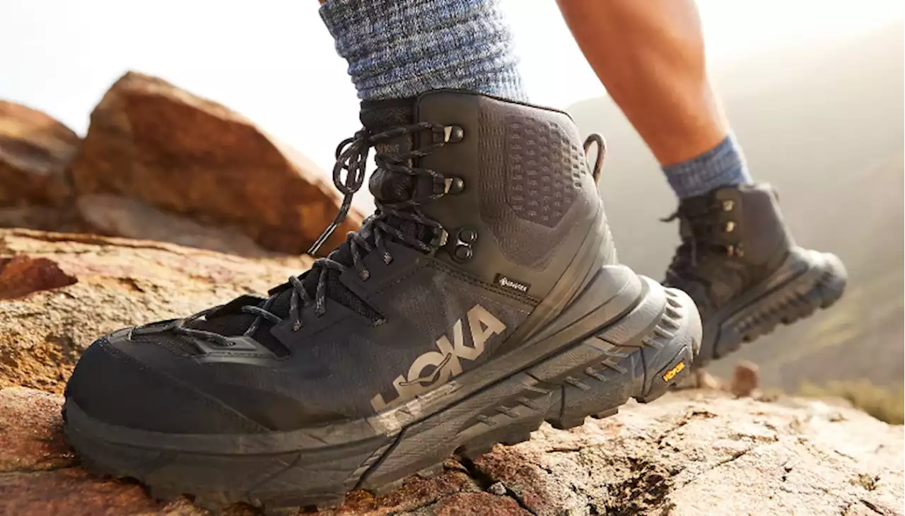 Stil am Berg – Diese Schuhe zeigen: Wandermode kann ganz schön auffällig sein