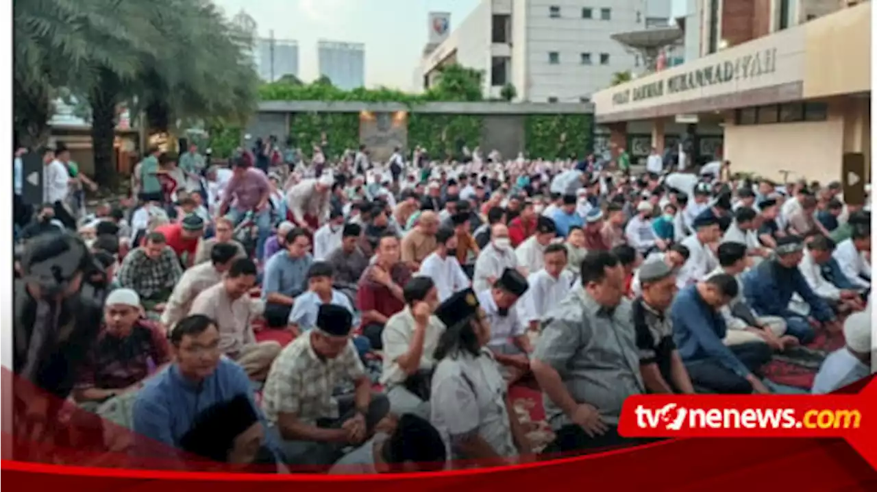 Ribuan Jamaah Ramaikan Pekarangan PP Muhammadiyah, Tunaikan Salat Idul Adha 1444 Hijriah