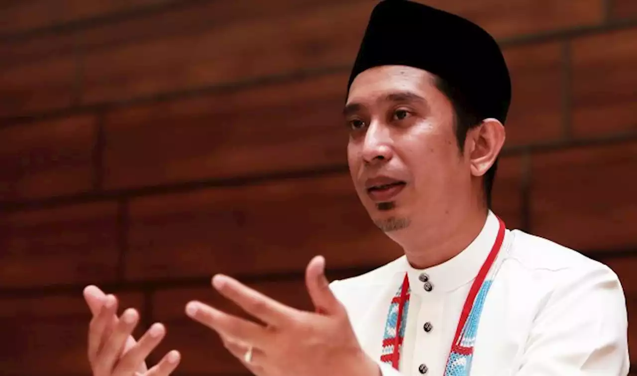 Muda nak cabar siapa? – Adam Adli