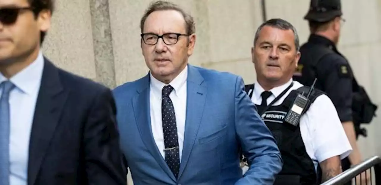 Ator Kevin Spacey vai a julgamento nesta semana por crimes sexuais