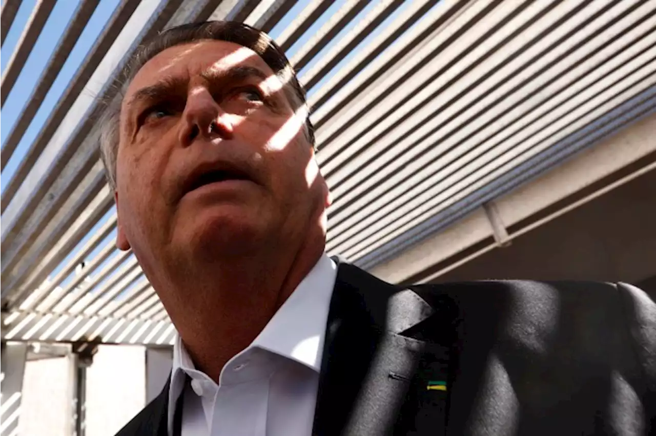 AO VIVO: TSE retoma julgamento de ação contra Bolsonaro