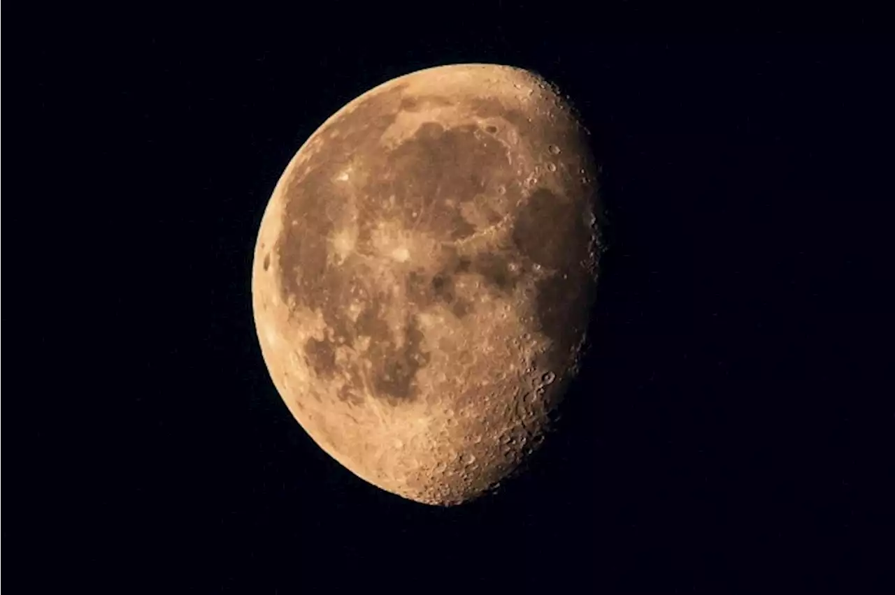 Nasa quer minerar recursos do solo da Lua na próxima década