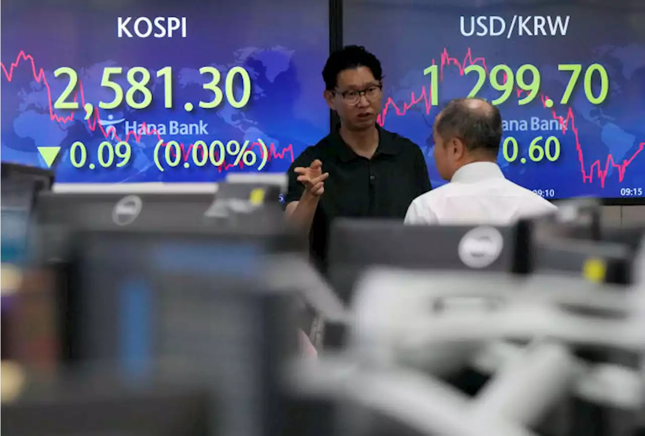 Stock market today: Global shares mixed despite Wall Street rally