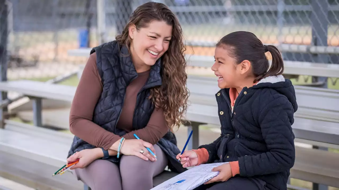 More Latino and Bilingual Mentors Needed for Chicago Youth, Mentorship Organizations Say