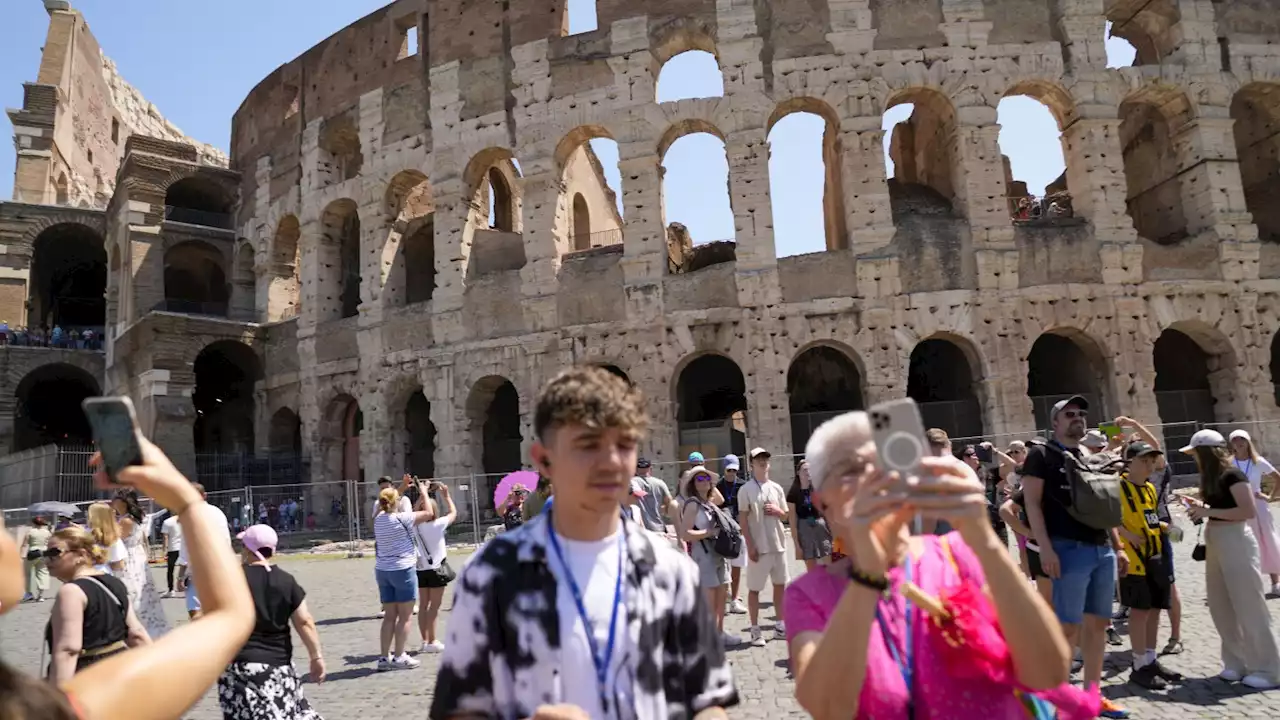 American who filmed tourist carving name in Colosseum dumbfounded as hunt for culprit intensifies