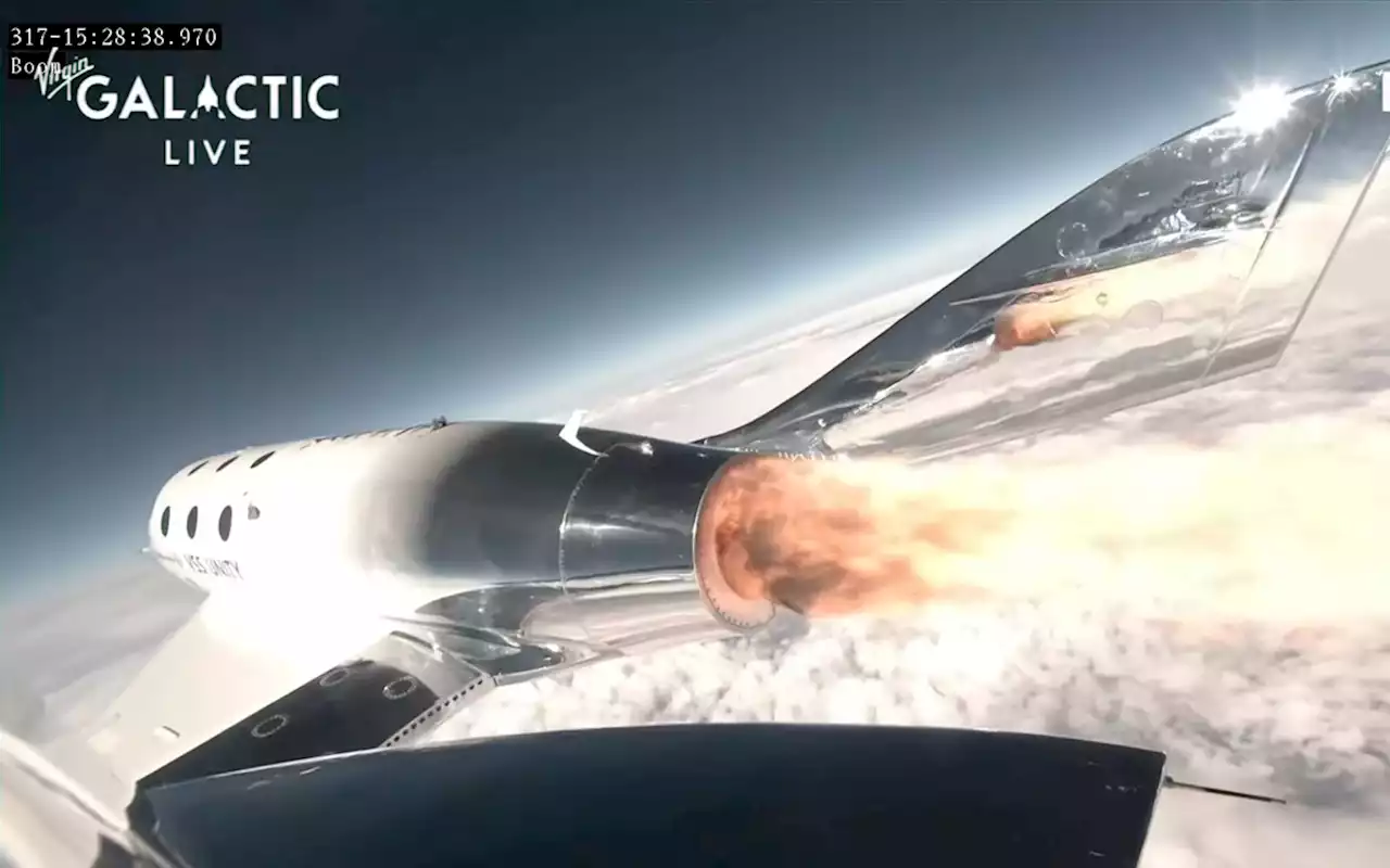 Virgin Galactic celebra su primer vuelo espacial comercial | Video