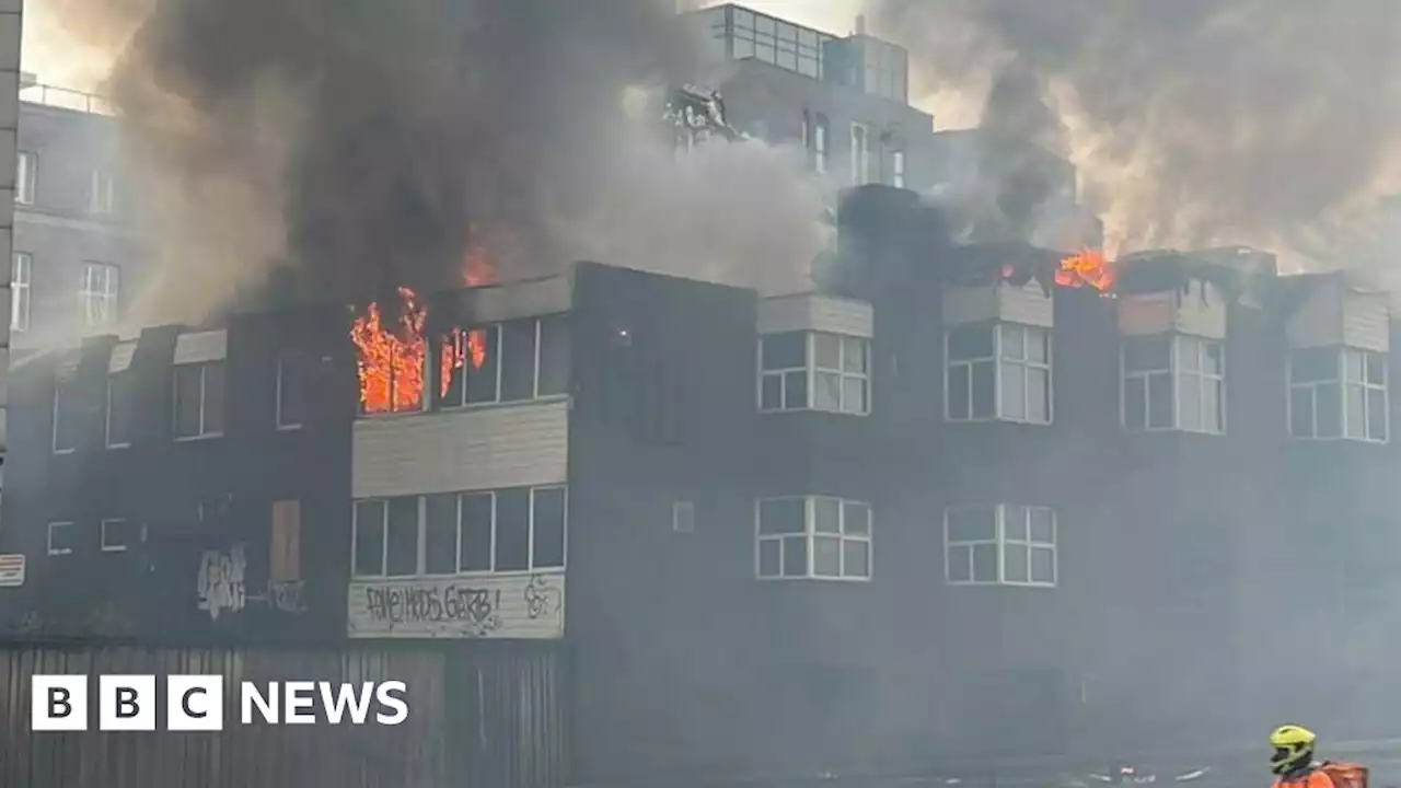 Newcastle Central Motorway still closed after Carliol Square fire