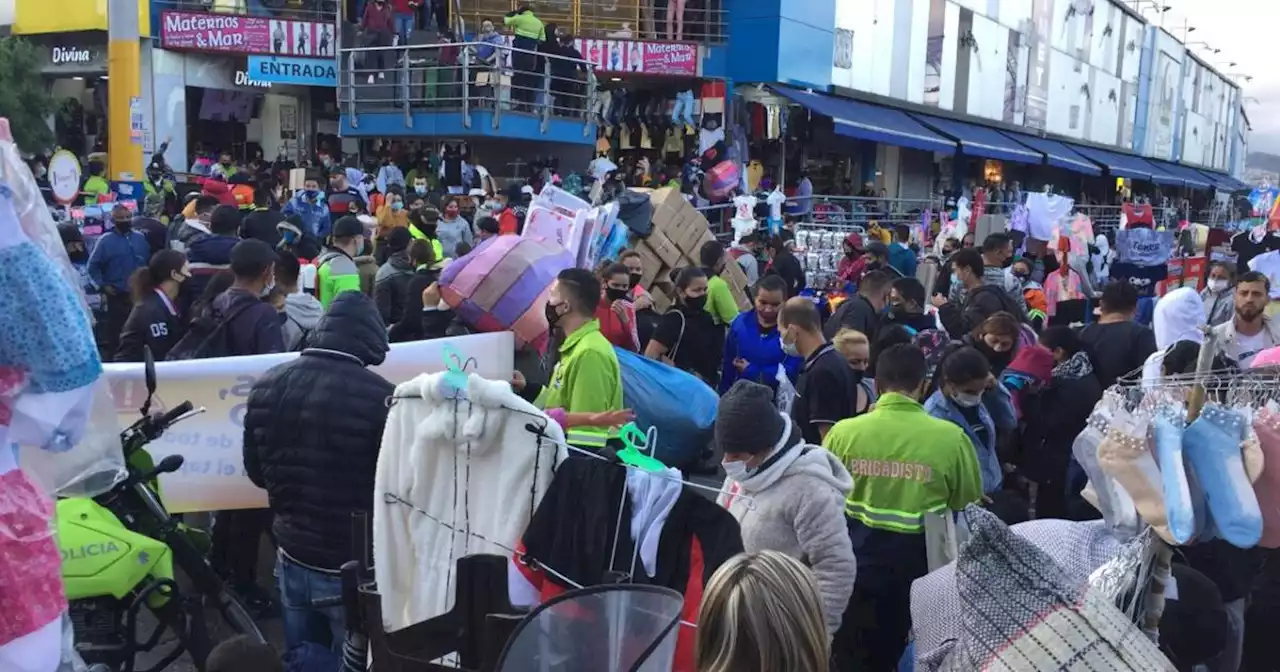 Autoridades realizan operativo contra el contrabando en San Victorino, Bogotá