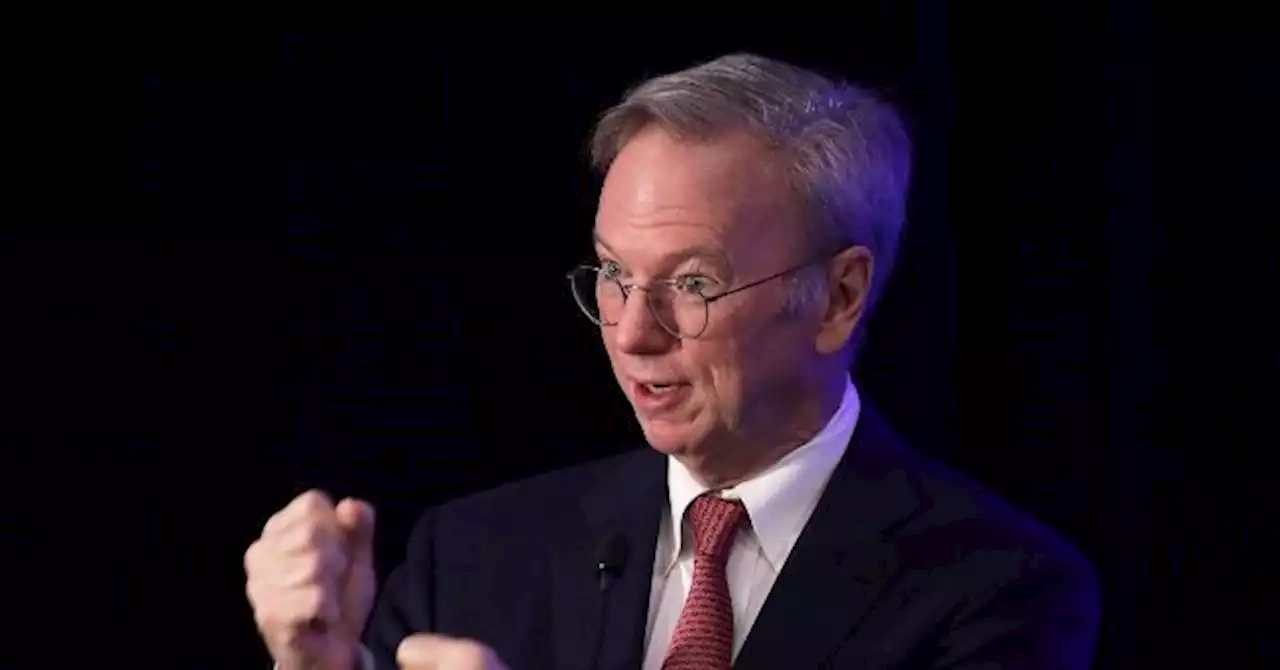 Former Google Boss and Clinton Lackey Eric Schmidt: 2024 Will Be 'Full of False Information'