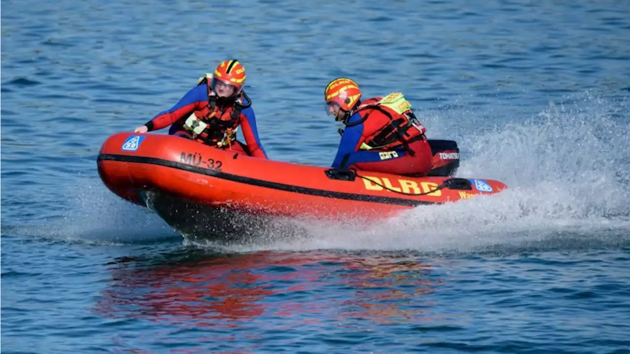 Zwölfjähriger rettet bewusstlosen Vater in der Ostsee