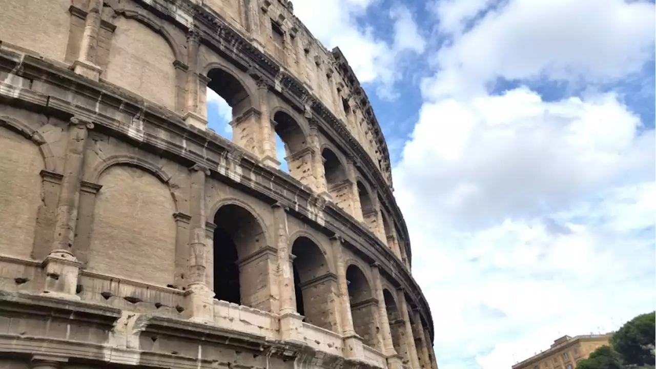 Man filmed carving his name on the Colosseum is a tourist living in Britain: Italian police