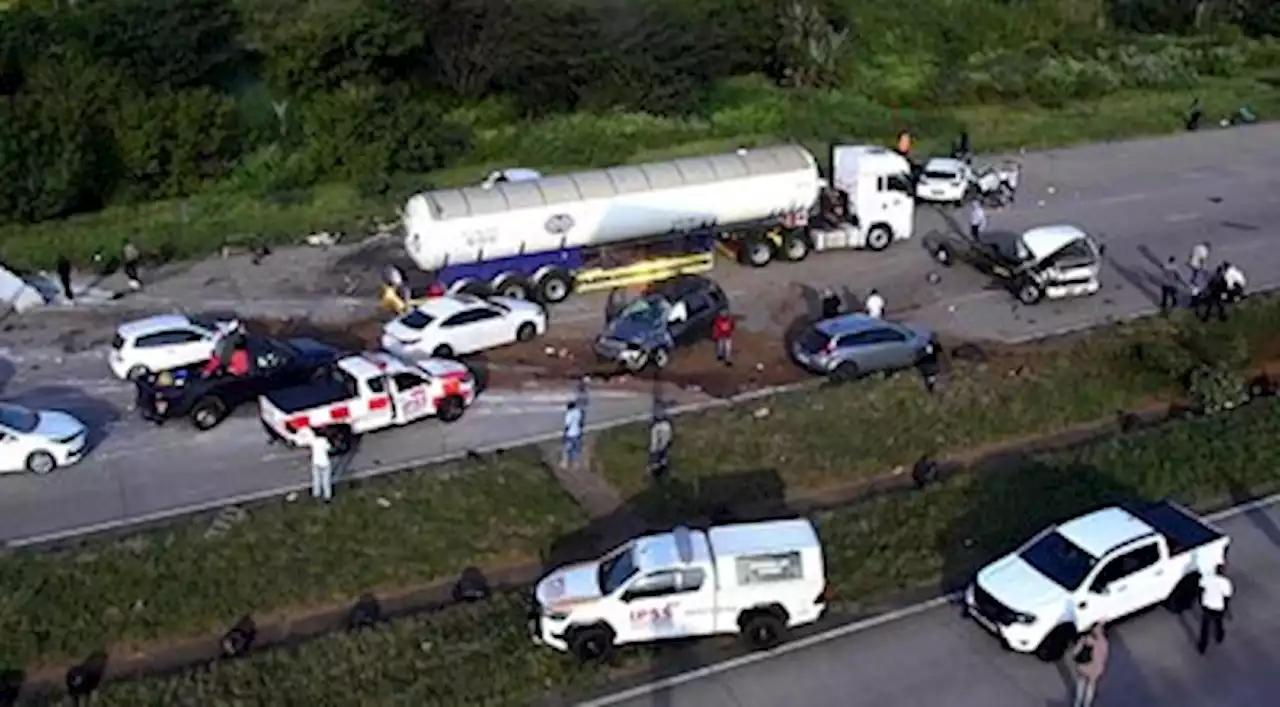 Multi-vehicle collision on N2 near Ballito