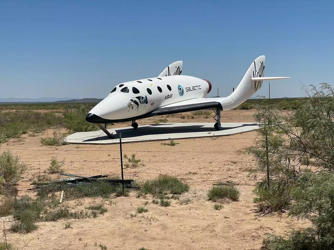 Virgin Galactic realiza su primer vuelo espacial comercial