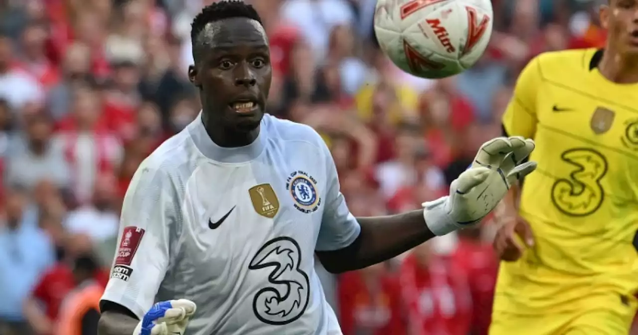 Chelsea keeper Mendy becomes latest Saudi signing