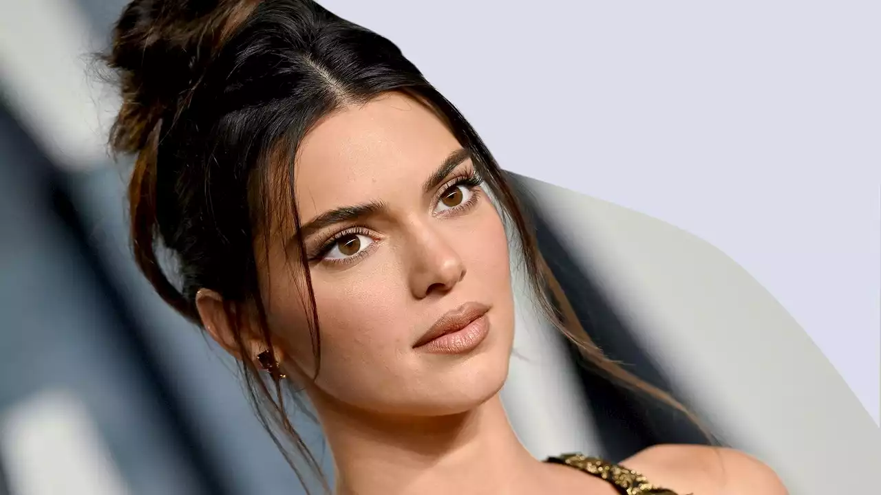 Kendall Jenner wore this super-retro silhouette for a night out in Paris