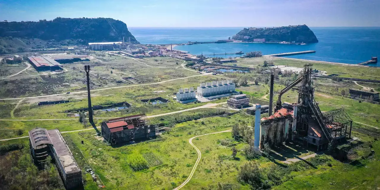 La bonifica di Bagnoli è infinita anche nei costi - Il Post