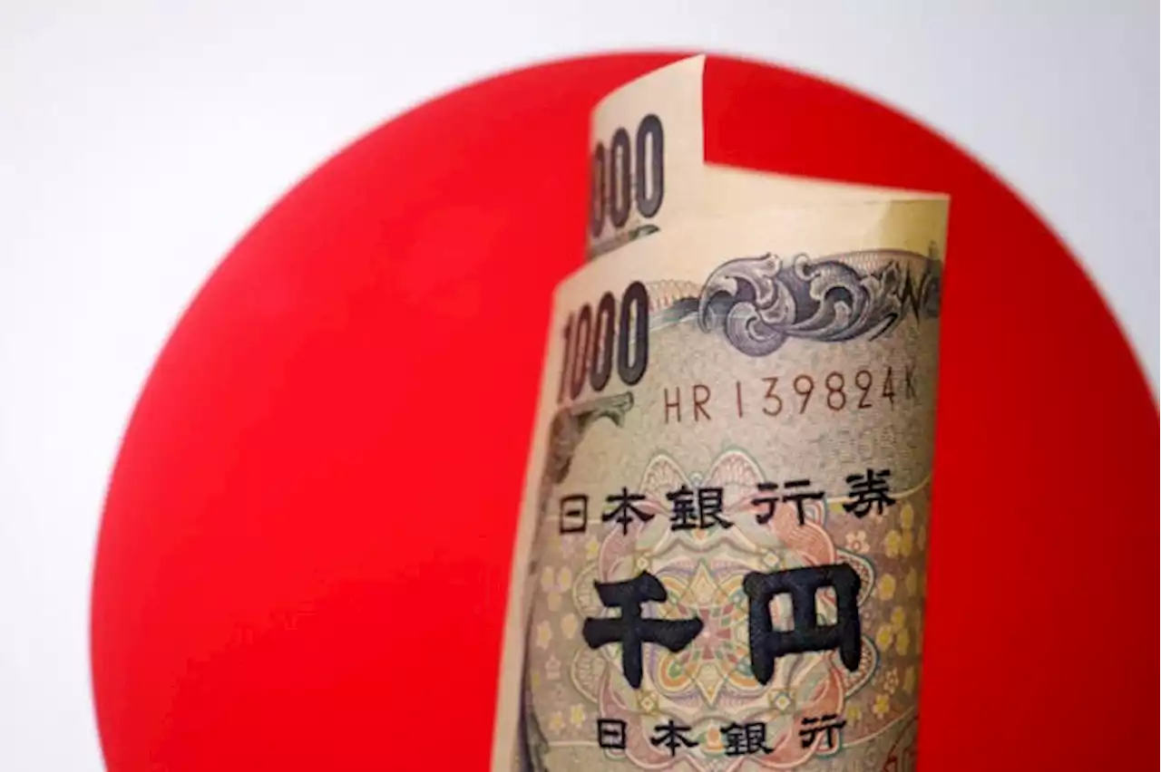 What would Japanese intervention to boost the weak yen look like?