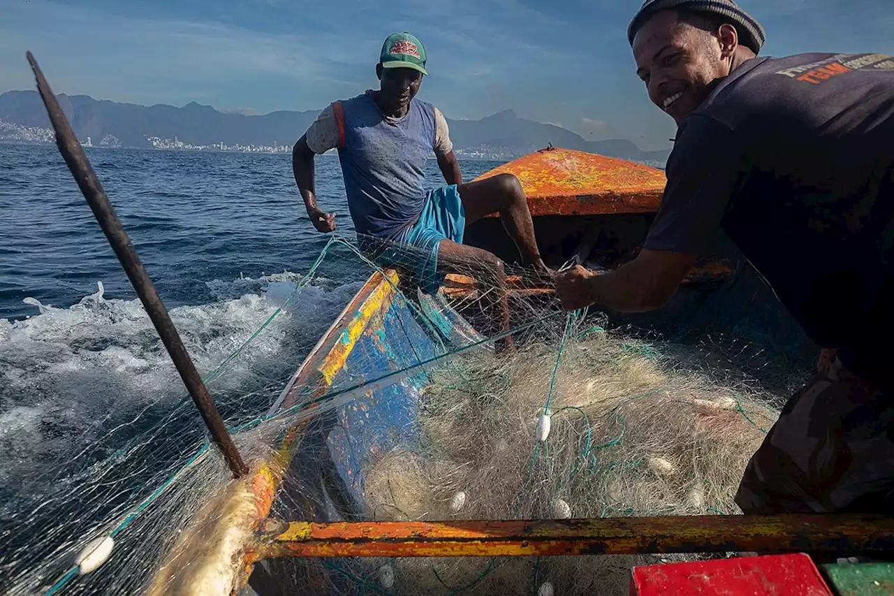 No Dia de São Pedro, Colônia de Pescadores de Copacabana completa 100 anos