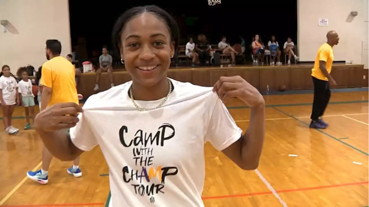 LSU women’s basketball champion teaches San Antonio-area youth skills, life lessons