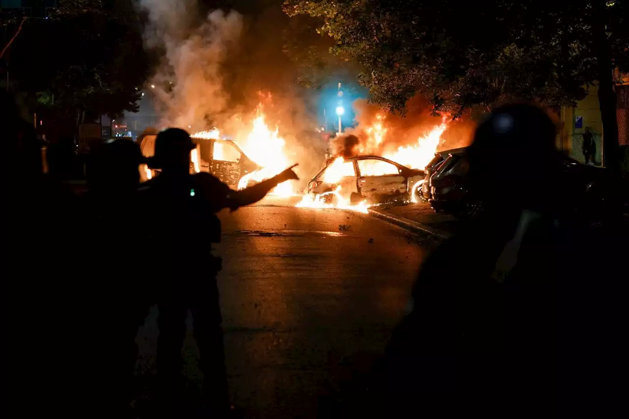 Mort de Nahel à Nanterre : nouvelle nuit de violences, Gérald Darmanin annonce 150 interpellations