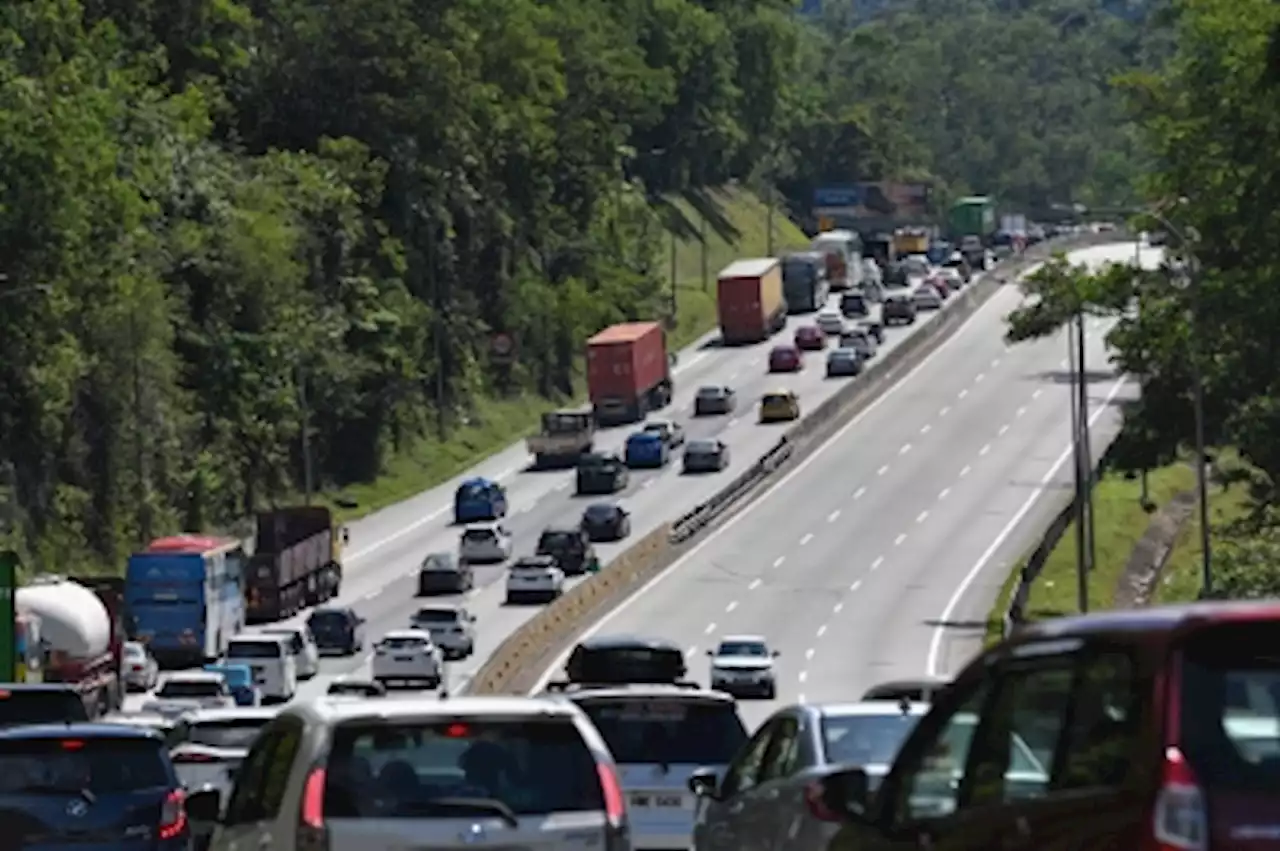 Aidiladha: Smooth traffic reported on several highways heading out of Klang Valley