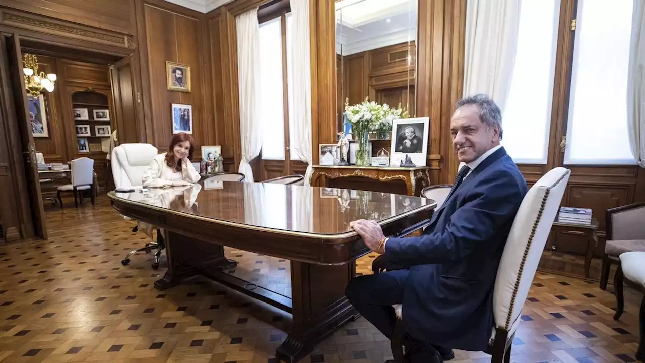 Cristina Kirchner y Daniel Scioli se reunieron en el Senado tras el cierre de listas