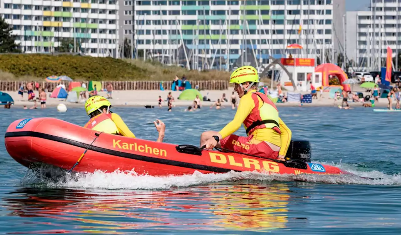 Bewusstlos in der Ostsee: Vater droht zu ertrinken – Sohn (12) wird zum Lebensretter