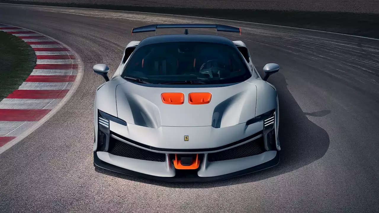 2025 Ferrari SF90 XX Stradale First Look: The XXiest SF90 Is a Race-Bred Road Car