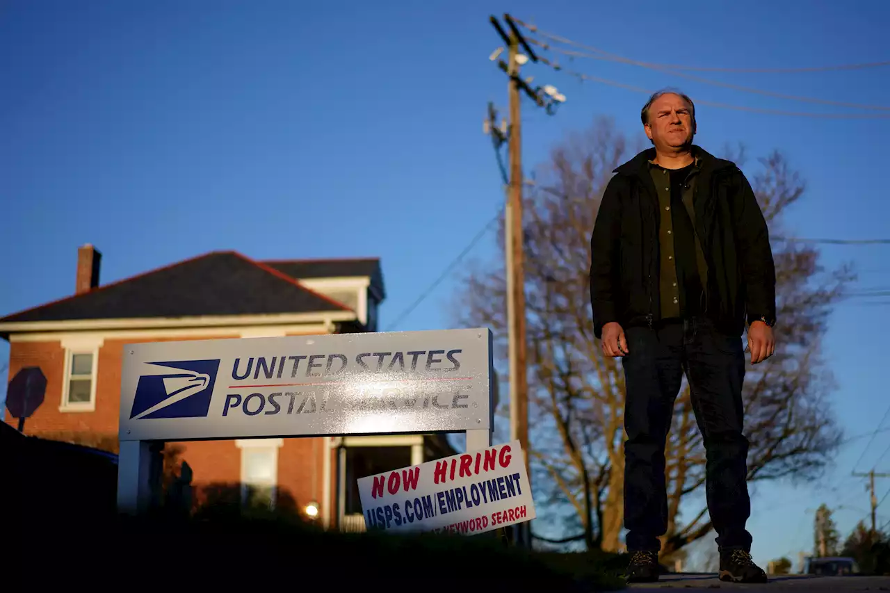 US Supreme Court rules for a Christian mail carrier who refused to deliver packages on Sunday