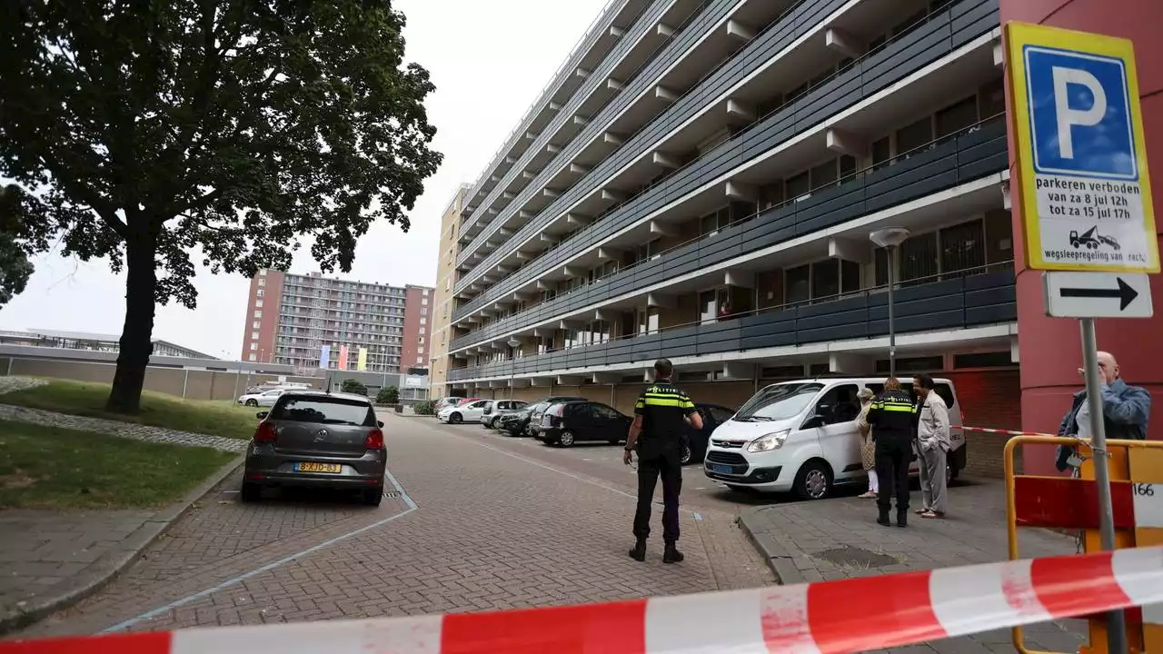 Grote hoeveelheid explosieven gevonden in flat, gebouw wordt ontruimd