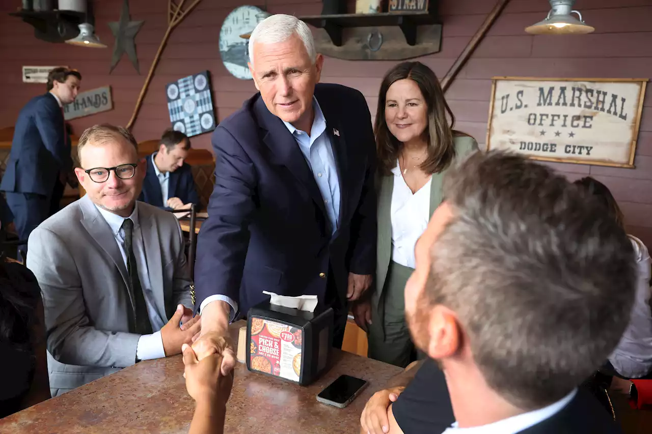 What if Mike Pence is killing it in Iowa?