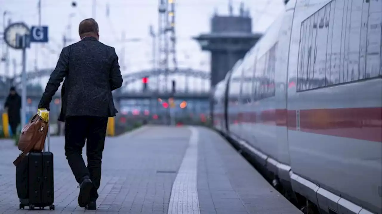 EVG nimmt Bahn-Angebot für Schlichtung im Tarifstreit an