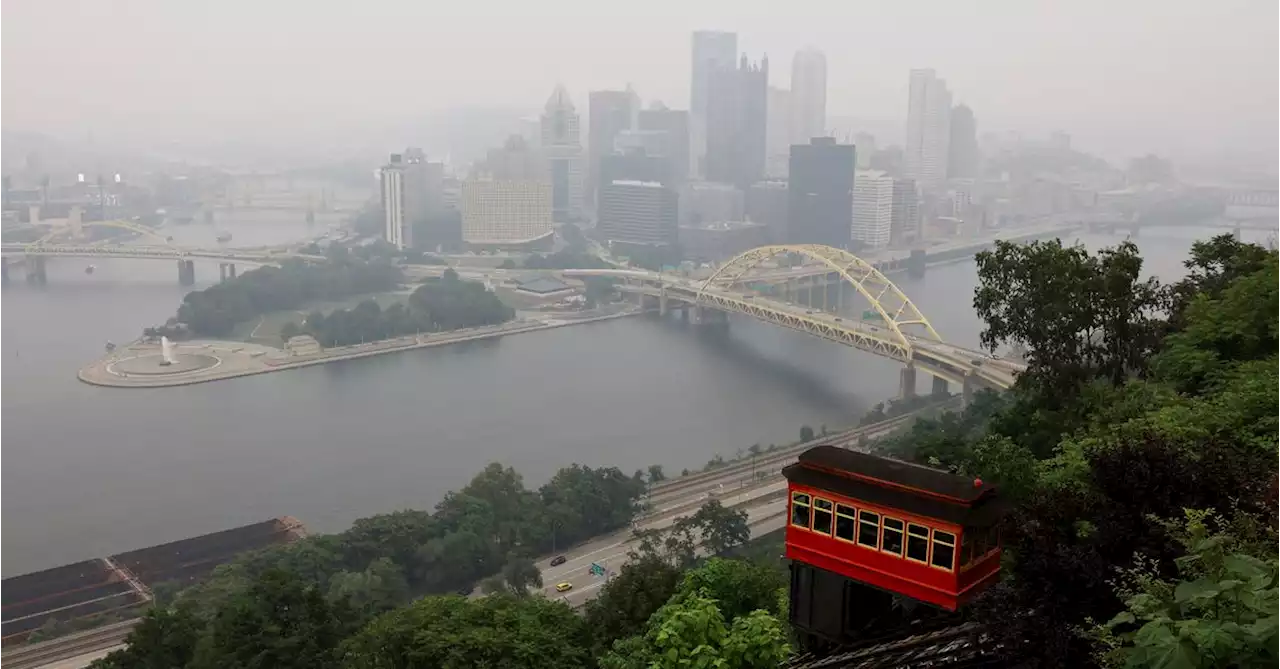 Canadian wildfire smoke spreads, 100 million Americans under air-quality alerts