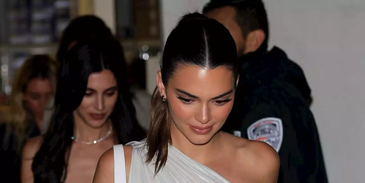 Kendall Jenner Struts Through Paris in a Chic Gray Mini Dress