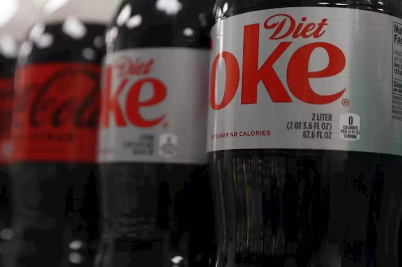 WHO’s cancer research agency to say sweetener in Diet Coke could cause cancer: Sources