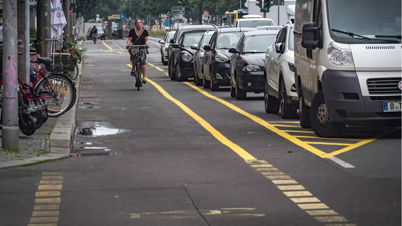 Ende des Radwegs auf der Berliner Kantstraße: Tschüss, Sicherheit – Hallo, drängelnde Busse