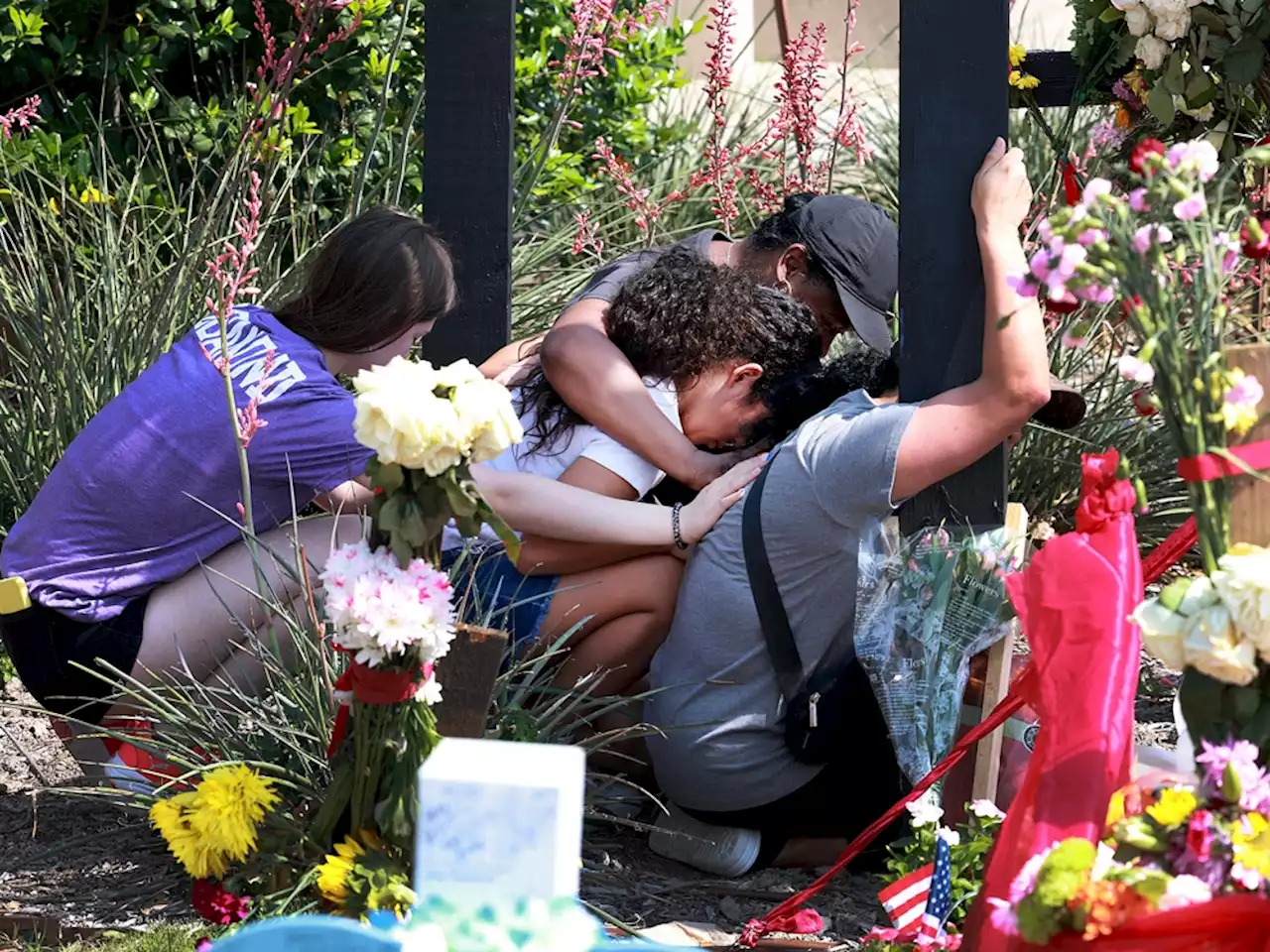 Police release body cam video of officer killing gunman who killed 8 at Texas mall