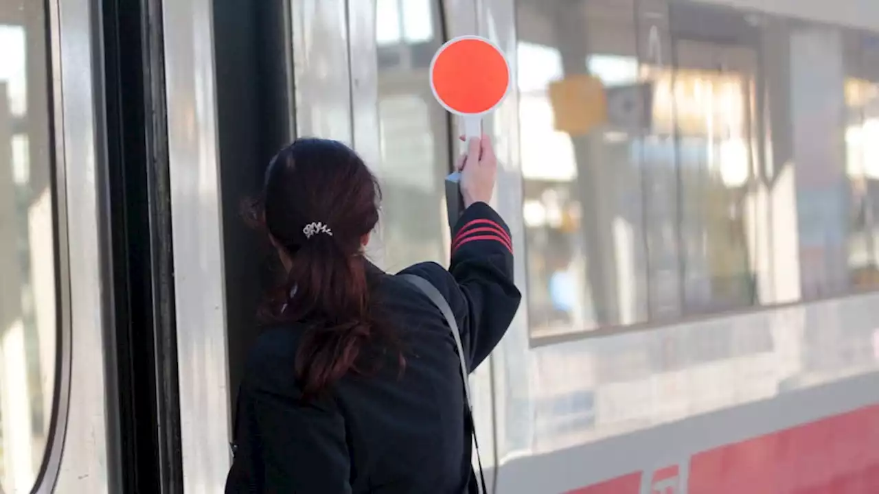 EVG stimmt Schlichtung zu - Bahnstreiks vorerst unwahrscheinlich