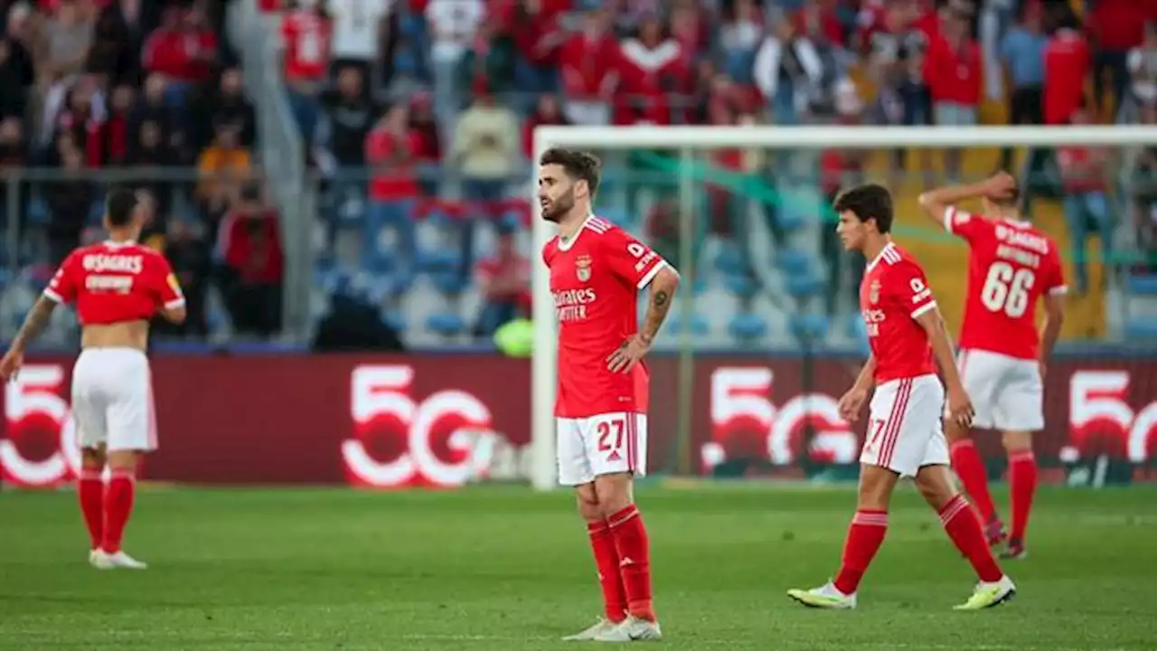 Duas pontas soltas no arranque da nova época (Benfica)