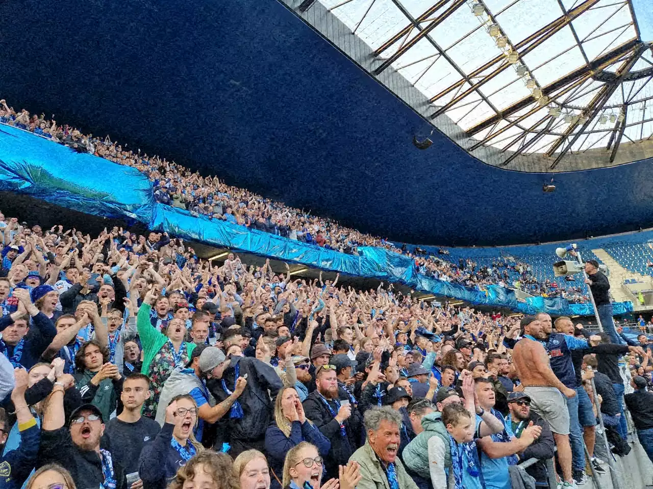 Direct. Football. Sacré champion, Le Havre AC monte en Ligue 1 !