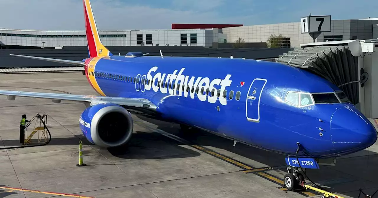 Baltimore couple saves passenger on Southwest Airlines flight back home