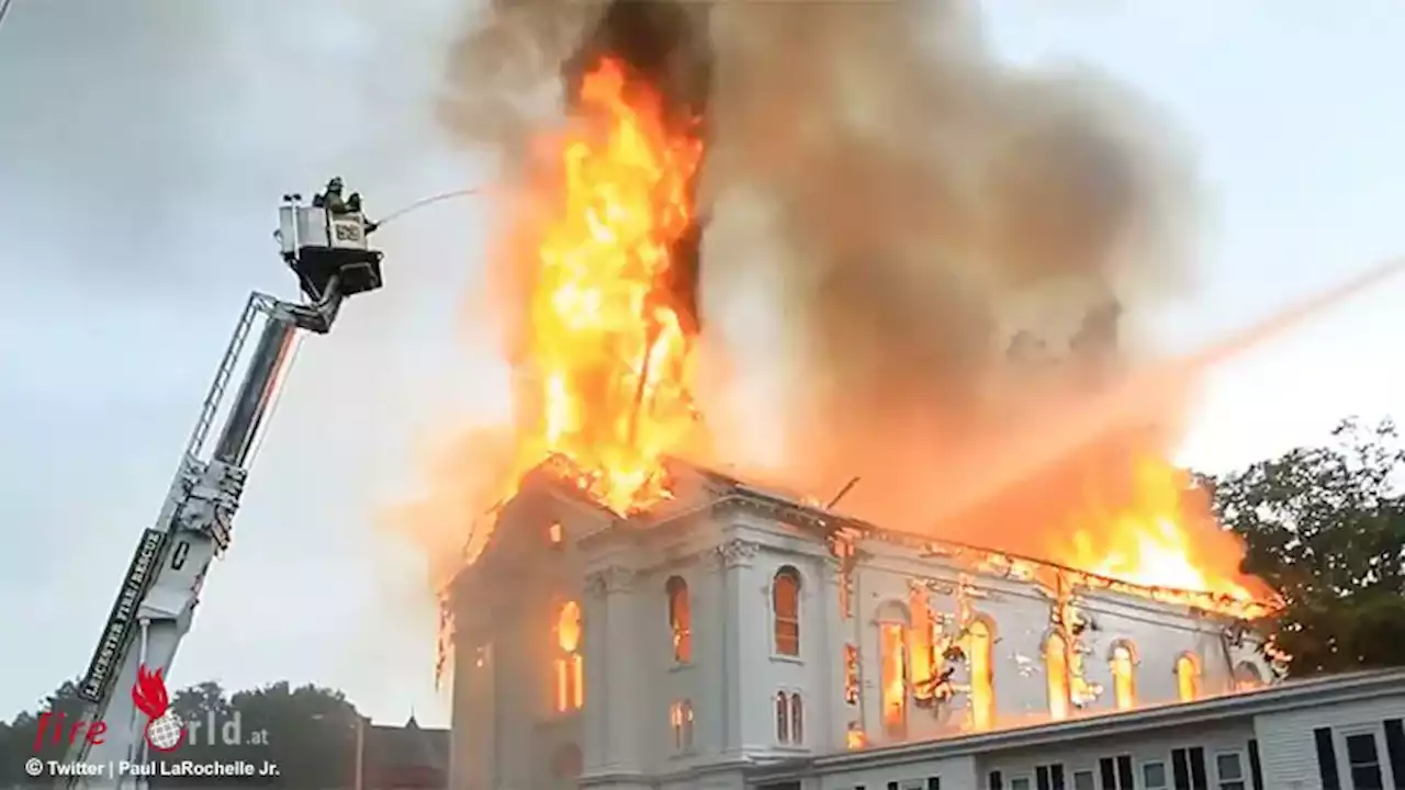 USA: 160 Jahre alte Kirche in Spencer in Vollbrand → 4. Alarm