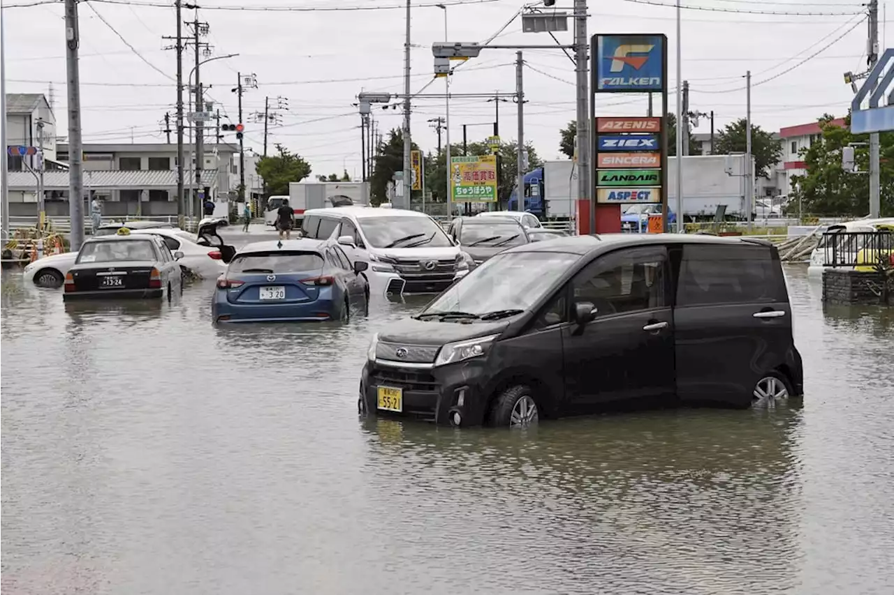 Heavy rains continue to hit Japan, suspending some trains