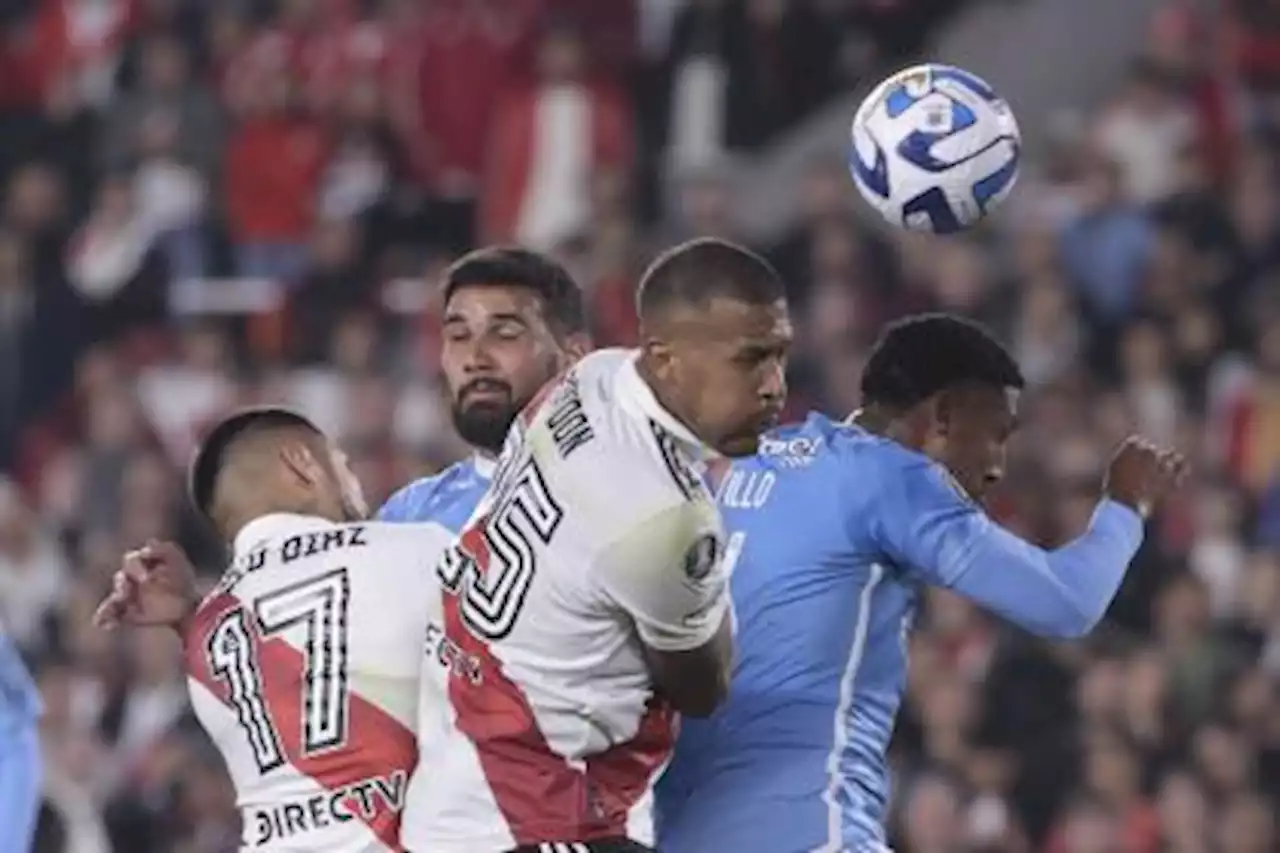 Tragedia en el Monumental: murió hincha en pleno partido de River